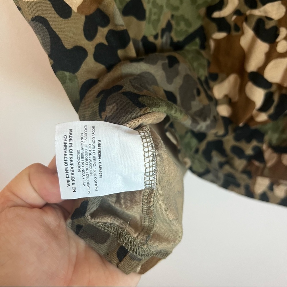 Converse Chevron Logo Camo Short Sleeve Tee Size:‎ L - Picture 6 of 8